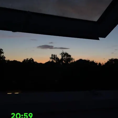 דירה Eine Saubere Und Schoene Fuer Paar Oder Familie Oder Einzelpersonen *